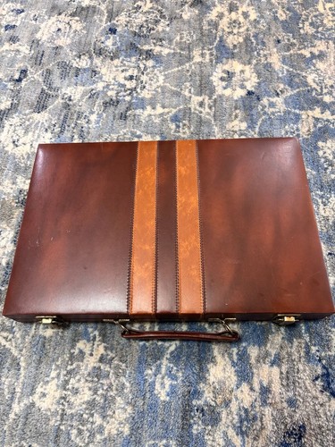 Vintage leatherette backgammon - leatherette,