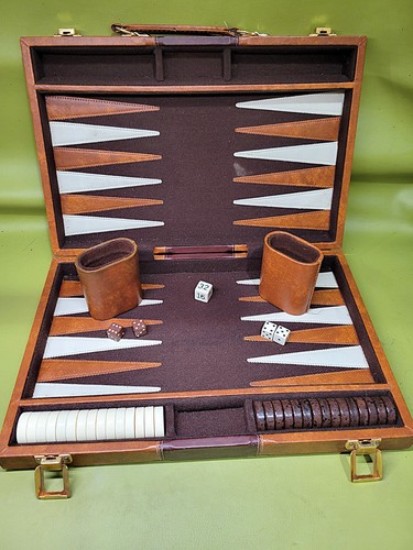 Vintage backgammon set 15 x - 15,